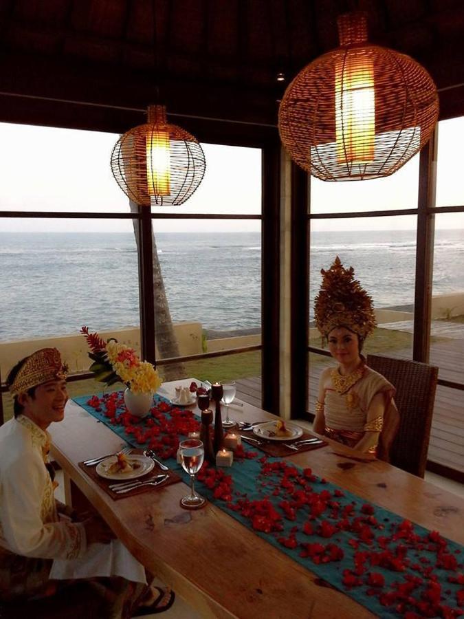 Villa Samudra Luxury Beachfront Ketewel Exterior photo