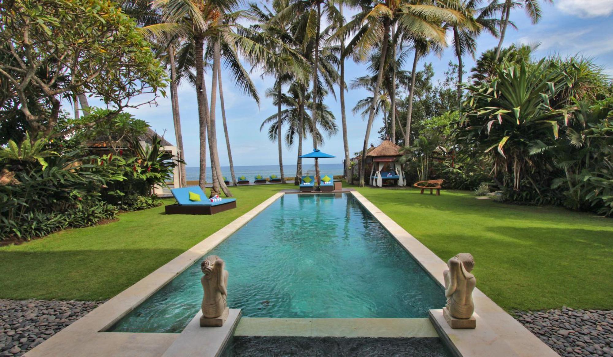 Villa Samudra Luxury Beachfront Ketewel Exterior photo